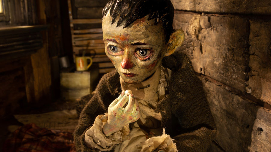 INTERVIEW: The Emotions Of "The Girl Who Cried Pearls" 2 GirlWhoCriedPearls2 900